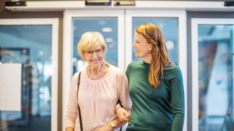 Accompagner les salariés aidants est un enjeu majeur pour les entreprises